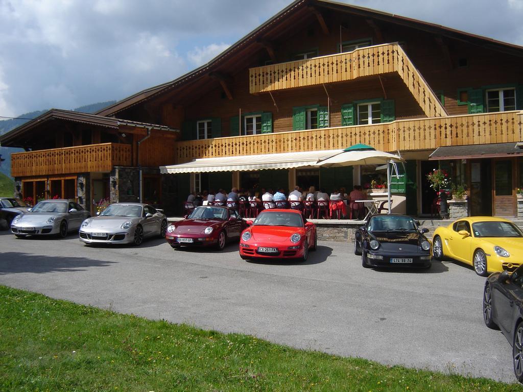 Hotel Les Bernards พลาซ-ซัวร์-อาร์ลี ภายนอก รูปภาพ