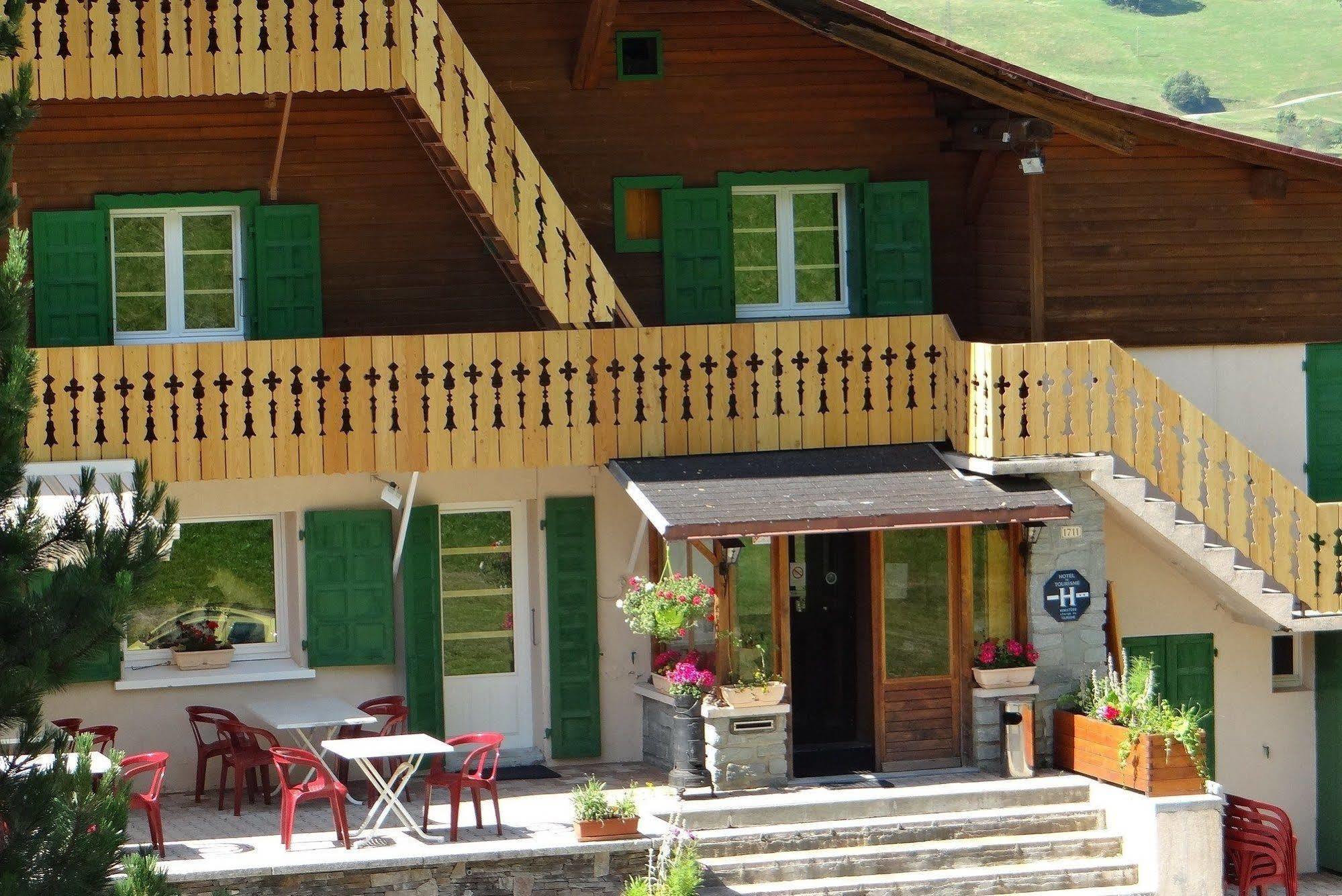 Hotel Les Bernards พลาซ-ซัวร์-อาร์ลี ภายนอก รูปภาพ